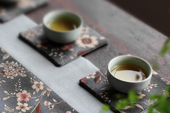 喝茶茶桌上的禮儀有哪些，泡茶待客十大禮儀不可不做！