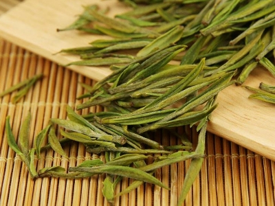 安吉白茶的功效與作用，簡單概括安吉<a href=http://www.urkiu.com/fenlei/baicha/ target=_blank class=infotextkey>白茶功效</a>