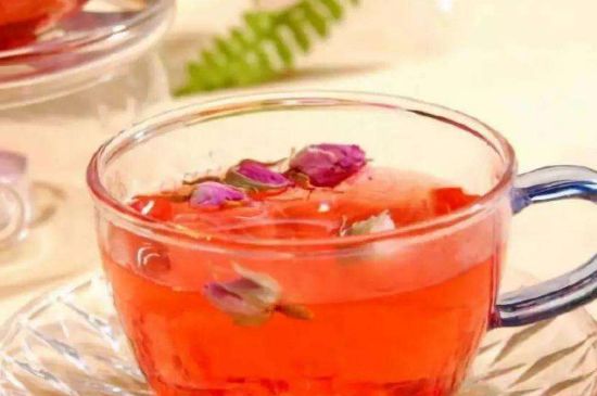 蜂蜜泡茶葉的副作用，蜂蜜泡茶葉有什么禁忌