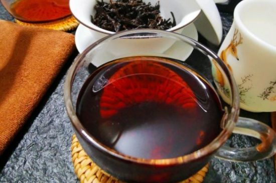 為啥茶葉不能久泡可以煮，茶葉為什么不能久泡能煮？