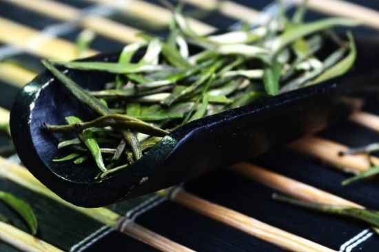 老茶和新茶哪個(gè)好，老茶好喝還是新茶好喝