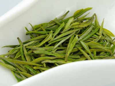 白茶顏色變黃還能喝嗎，發(fā)黃的白茶好不好？