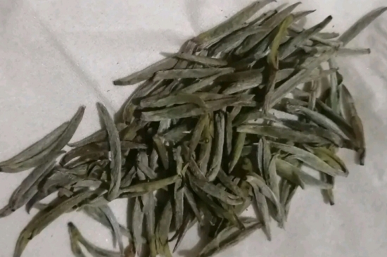 過期茶葉的八大妙用，過期的陳茶葉還能干什么用？