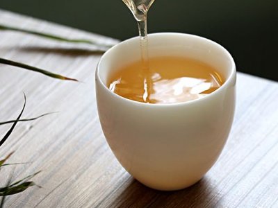 如何通過(guò)茶湯辨別好茶，六大茶類茶湯顏色標(biāo)準(zhǔn)