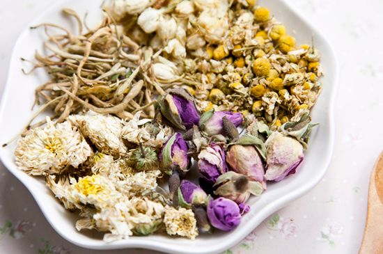 祛濕最有效的泡花茶，濕氣重適合泡什么花茶？