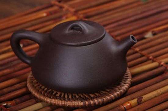 本山綠泥壺適合沖泡什么茶，紫砂壺本山綠最適合什么茶？