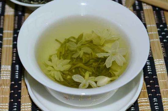 碧潭飄雪是什么檔次的茶，碧潭飄雪屬于什么檔次？