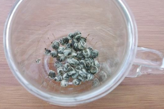茉莉龍珠茶男人能喝嗎，男性夏季可以喝龍珠茶嗎