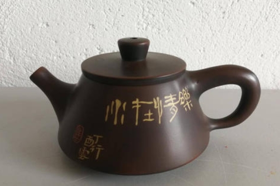 四大名陶哪個(gè)泡茶最好，中國(guó)四大名陶主要泡什么茶？