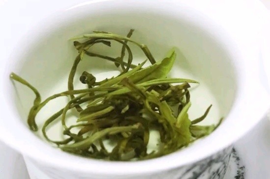 茉莉香珠跟龍珠有什么區(qū)別嗎，茉莉龍珠和茉莉香珠那個好？