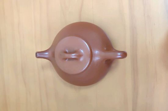 正宗紫砂壺多少錢一套，一套正宗宜興紫砂壺什么價格