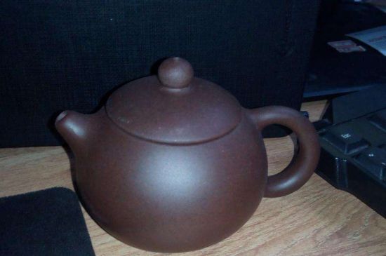 紫砂壺密密麻麻黑點(diǎn)，布滿了很多小黑點(diǎn)的紫砂好嗎