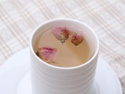 干玫瑰花泡前需要洗嗎，泡玫瑰花需要洗一下嗎？