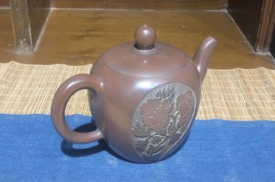 廣西欽州坭興陶可以泡多種茶嗎，坭興陶是一壺一茶嗎?