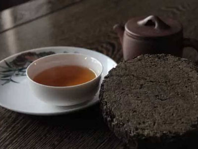 安化黑茶的功效，安化黑茶可以調(diào)理腸胃嗎？