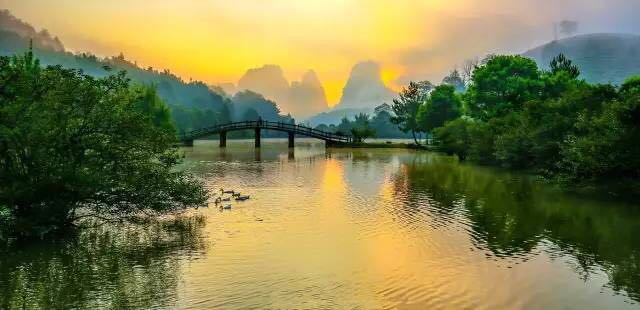 武夷山為什么盛產(chǎn)茶葉，武夷山茶為什么好喝？