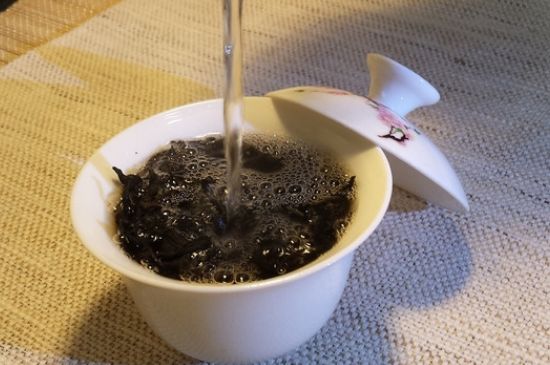 大紅袍茶葉好嗎？大紅袍被譽(yù)為“茶中之王”！