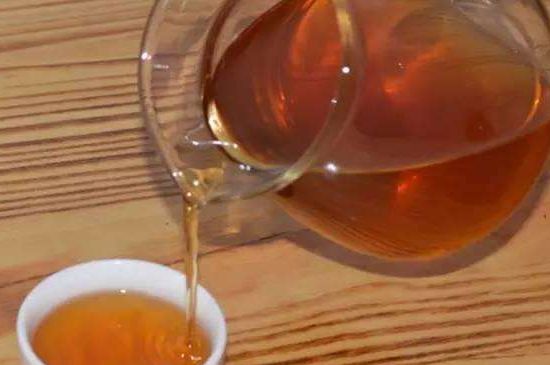 伏茶里的金花是黃曲霉素嗎，金花茯茶里的是什么菌