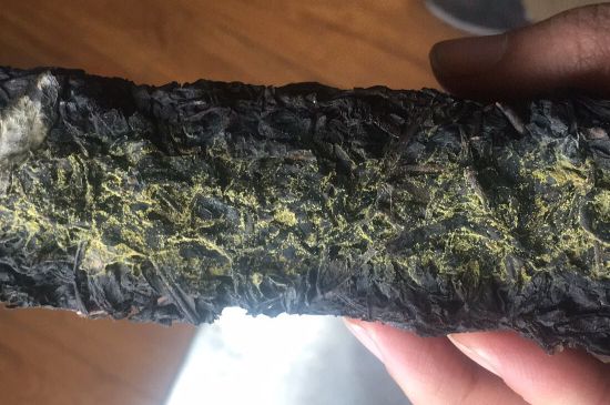 怎么知道涇渭茯茶是否變質(zhì)，茯磚茶金花和發(fā)霉的區(qū)別