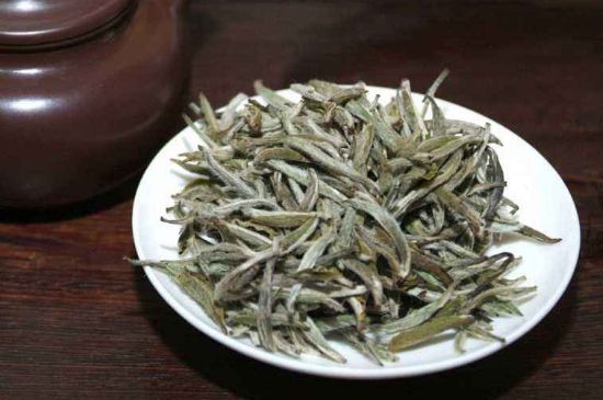 什么人不能喝白茶，白茶不宜什么人喝？