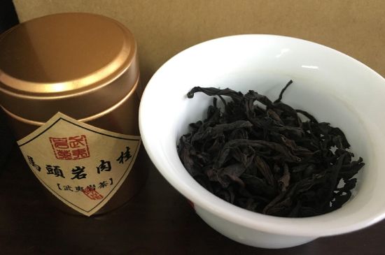 拼配的馬頭巖肉桂，還配叫馬肉嗎？請(qǐng)叫它“馬頭巖大紅袍”