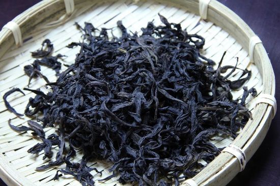 母樹大紅袍給誰喝了，為什么母樹大紅袍叫三棵六株？