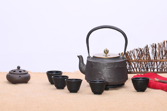 黑茶用什么壺煮最好，黑茶用什么煮效果好？