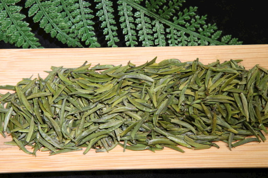 竹葉青茶泡不立起來(lái)怎么回事，竹葉青茶怎么泡立起來(lái)