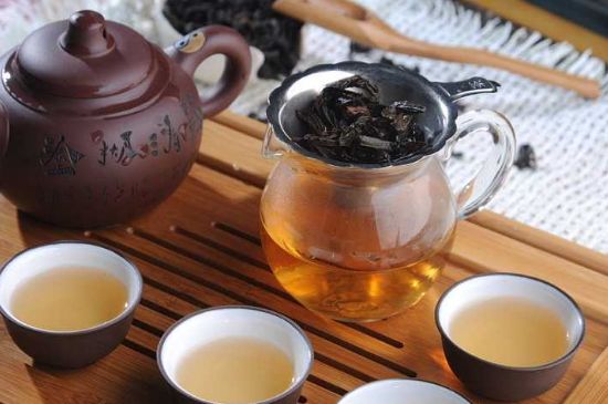 母樹大紅袍給誰喝了，為什么母樹大紅袍叫三棵六株？