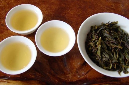 鳳凰單樅茶最貴的香型是哪個，蜜蘭香單樅的價(jià)格最貴