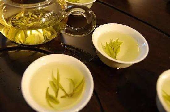 黃茶不適合哪些人喝，黃茶的功效與作用禁忌