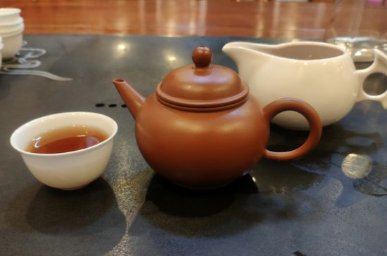 大紅袍煙熏味是好茶嗎，能不能喝對人體有壞處嗎