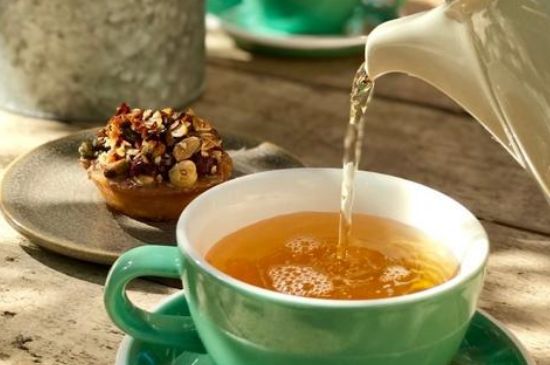 紅茶會(huì)加重濕氣嗎，喝什么茶能去除體內(nèi)濕氣