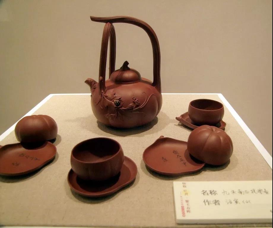 10種最美花器提梁壺，精美別致雕花紫砂壺!